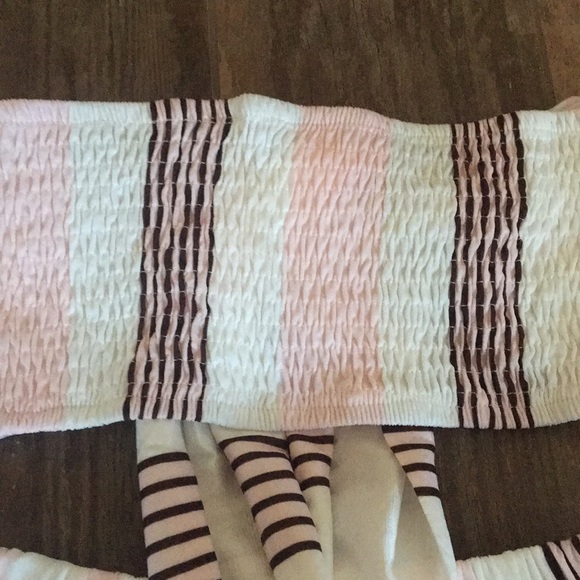 Striped 2 Piece Set tie bow top and skirt - Picture 3 of 3